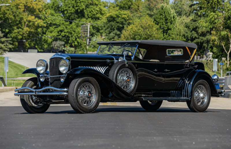 classic-car-jan-10-26