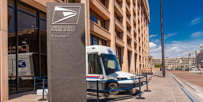 Quick Shifts: USPS Launches Dashcam Pilot Program