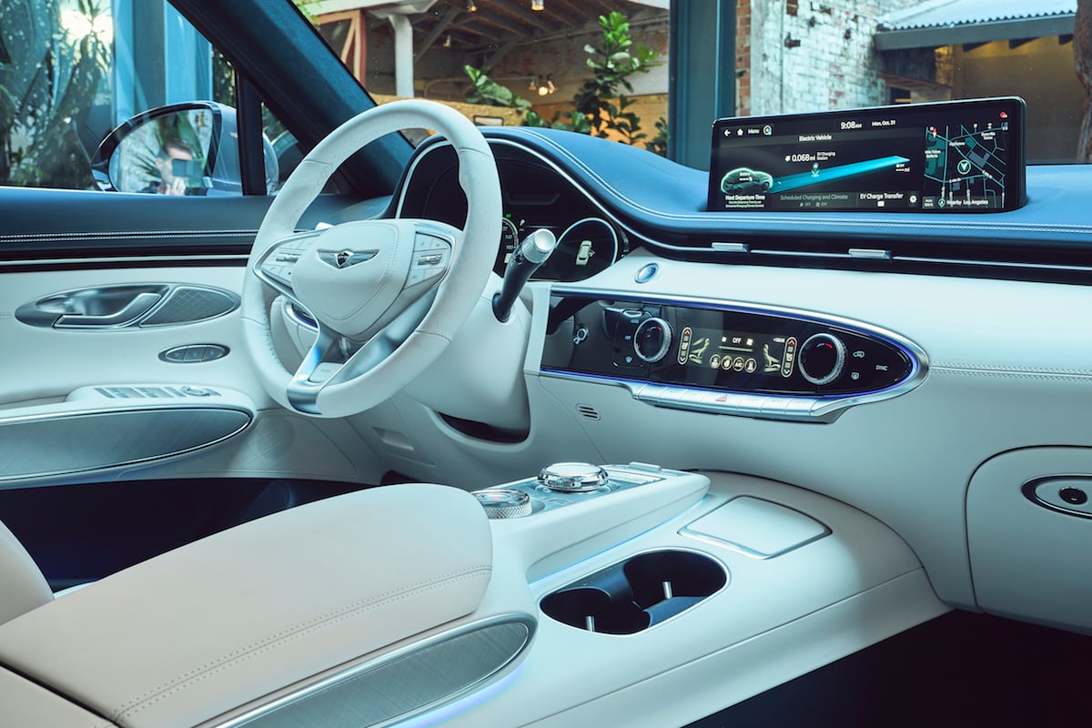 electtrified-2023-genesis-gv-70-credit-genesis