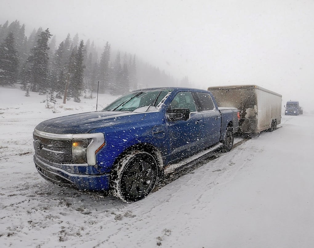 Ford F-150 Lighting EV can tow 10,0000 pounds