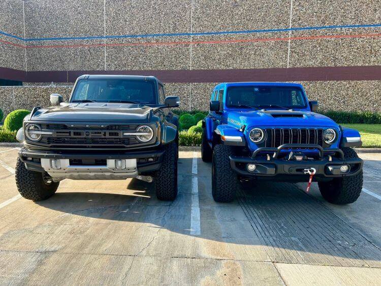 A Head-To-Head Comparison Of The Ford Bronco Raptor and Jeep Wrangler ...