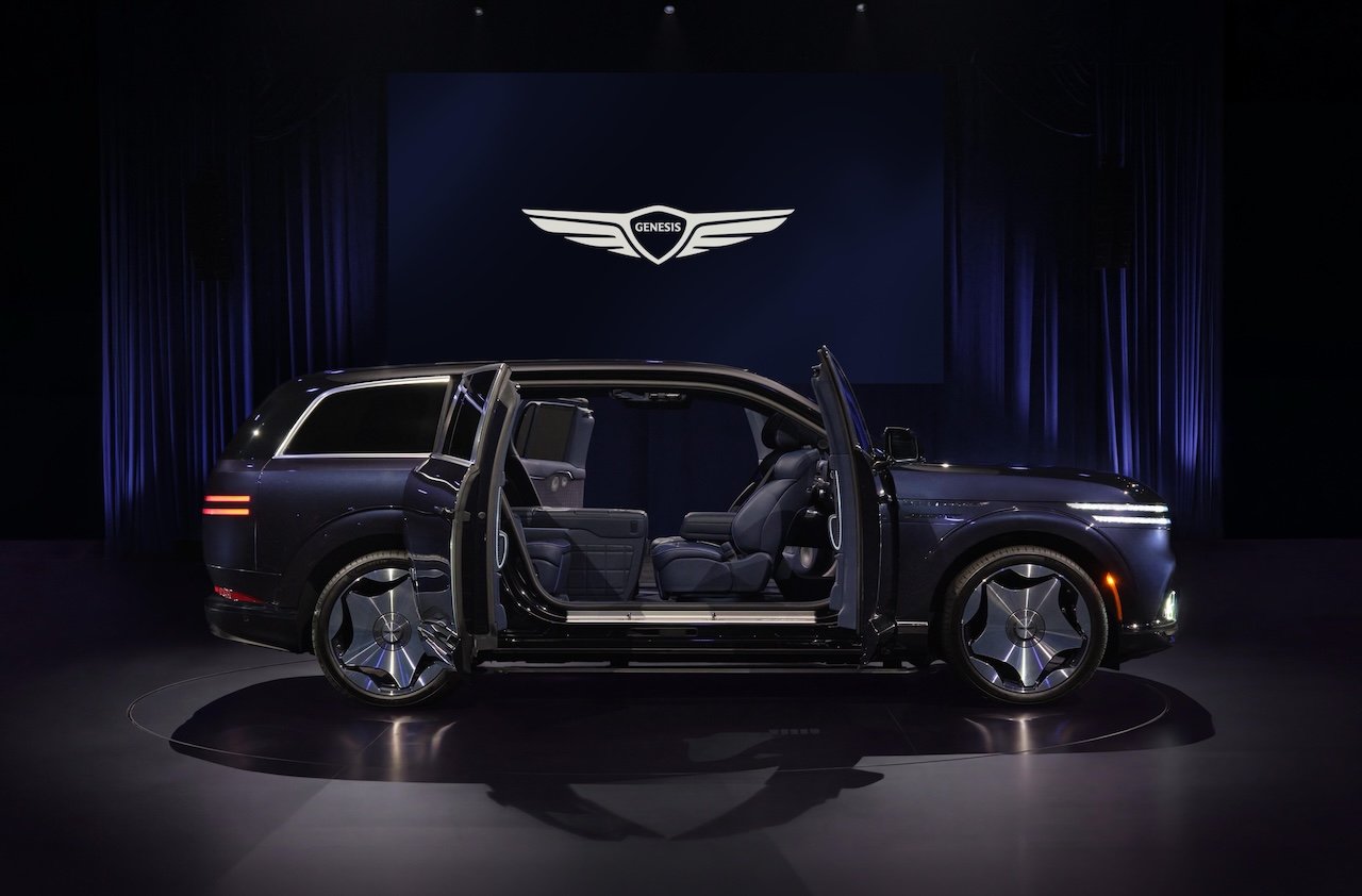 genesis-new-gv90SUV-credit-Genesis