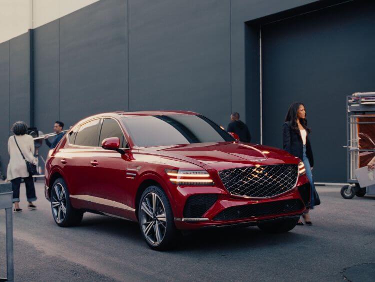 genesis-stars-suitsla-credit-genesis