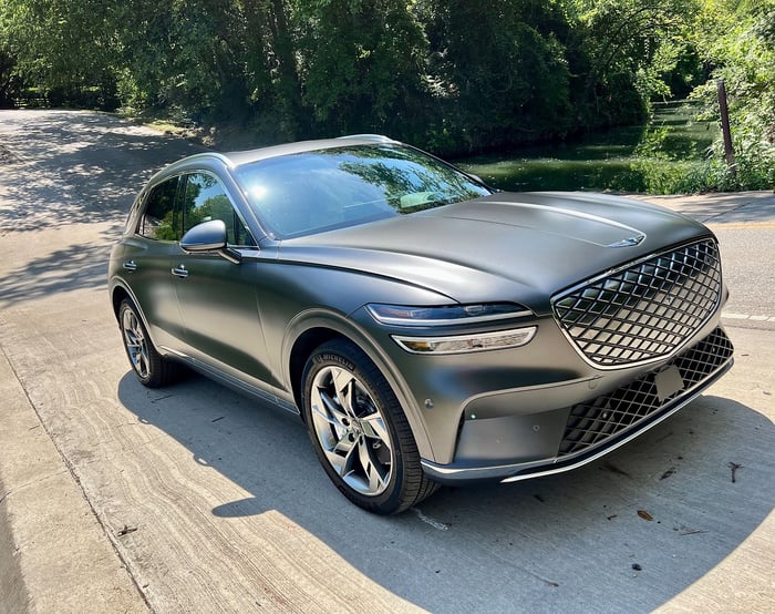 REVIEW: 2023 Genesis Electrified GV70 AWD Prestige