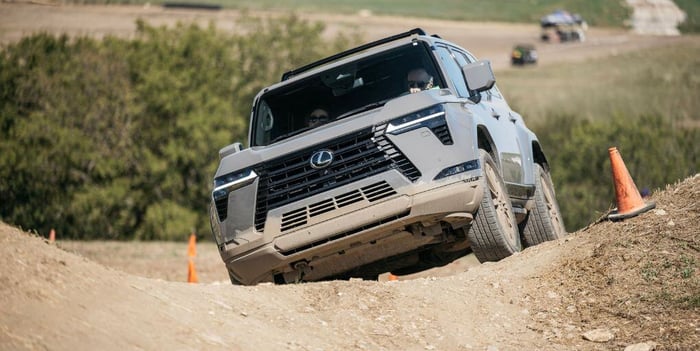 Lexus GX Wins SUV of Texas Crown