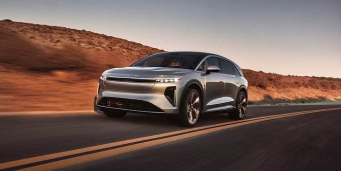 All-Electric Lucid Gravity  Makes Public Debut