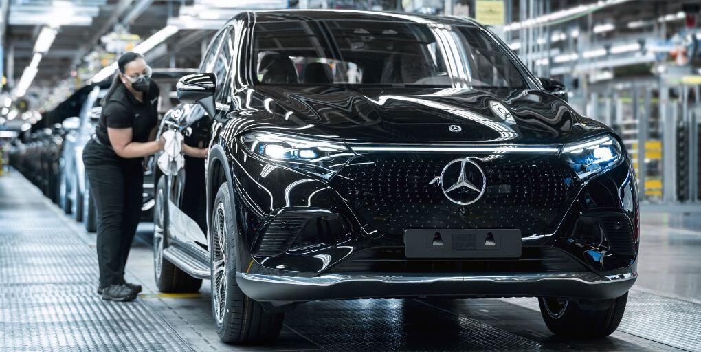 File photo: Start of Production for the EQS SUV in Tuscaloosa, Alabama. August 24, 2022. Credit: Mercedes-Benz.