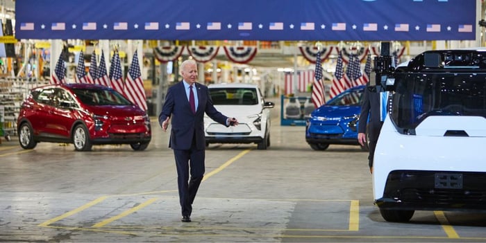 DOT Declares Biden-Era Fuel Economy Standards 'Illegal'