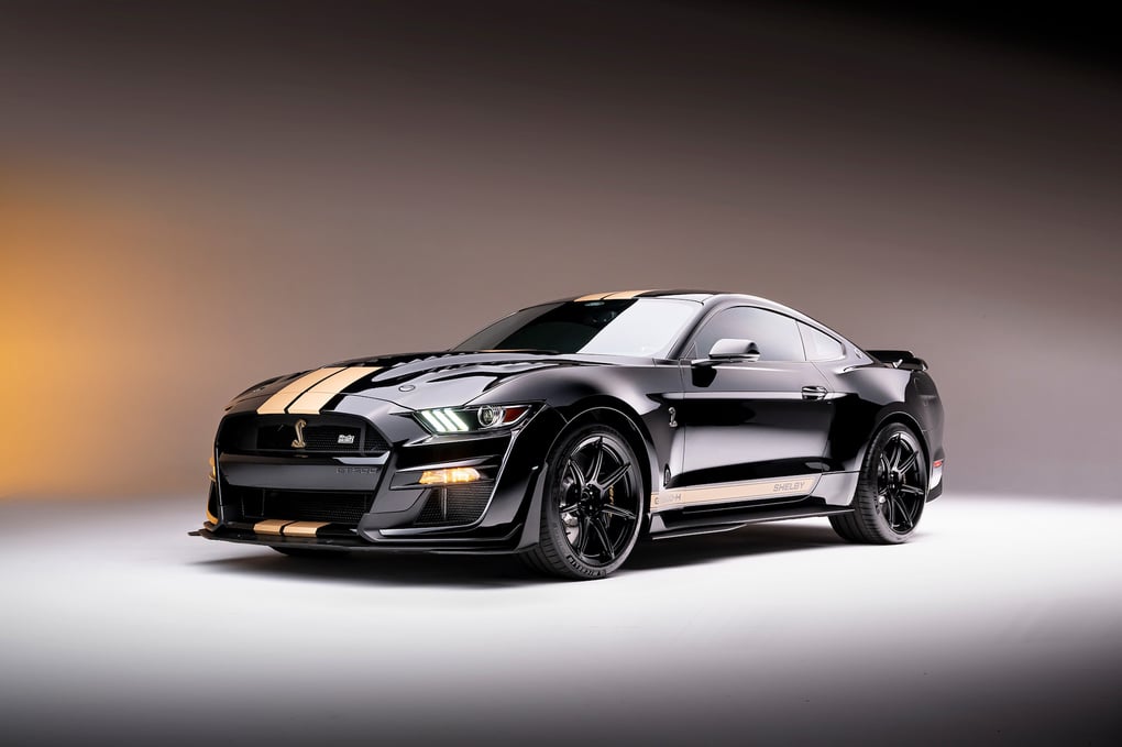 Shelby Mustang Hertz