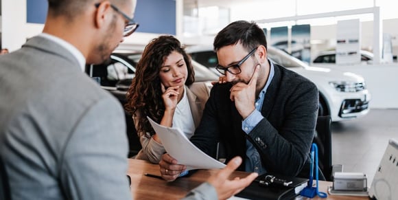 shutterstock-car-buyers