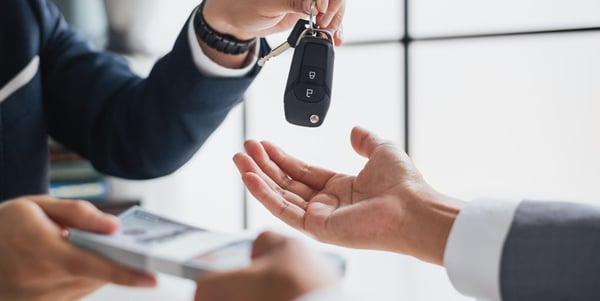 shutterstock-cash-for-car-Nattakorn_Maneerat