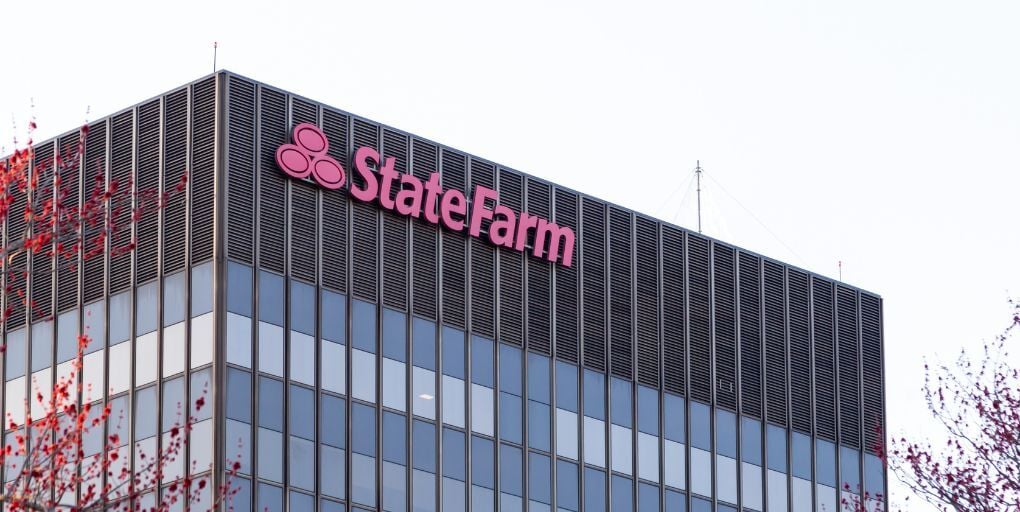 State Farm headquarters in Bloomington, IL.  Editorial Credit: JHVEPhoto/Shutterstock.com.