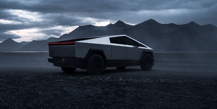 Tesla Lays Off 10% Of Its Workforce Worldwide