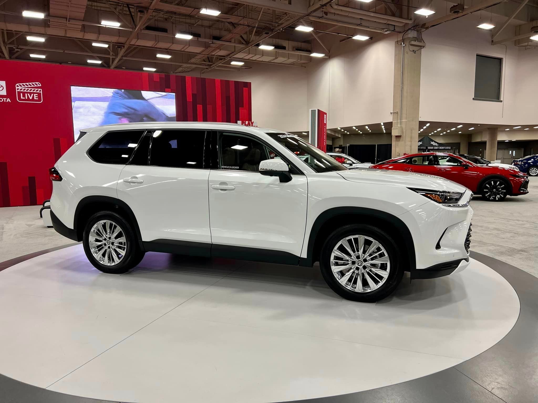 toyota grand highlander