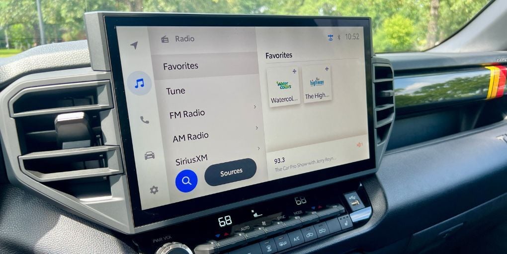 The 2025 Toyota Tundra TRD Rally is equipped with AM radio. Photo: CarPro.