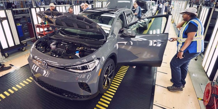 VW Plant In Chattanooga Votes To Joins UAW:  First Time In The South