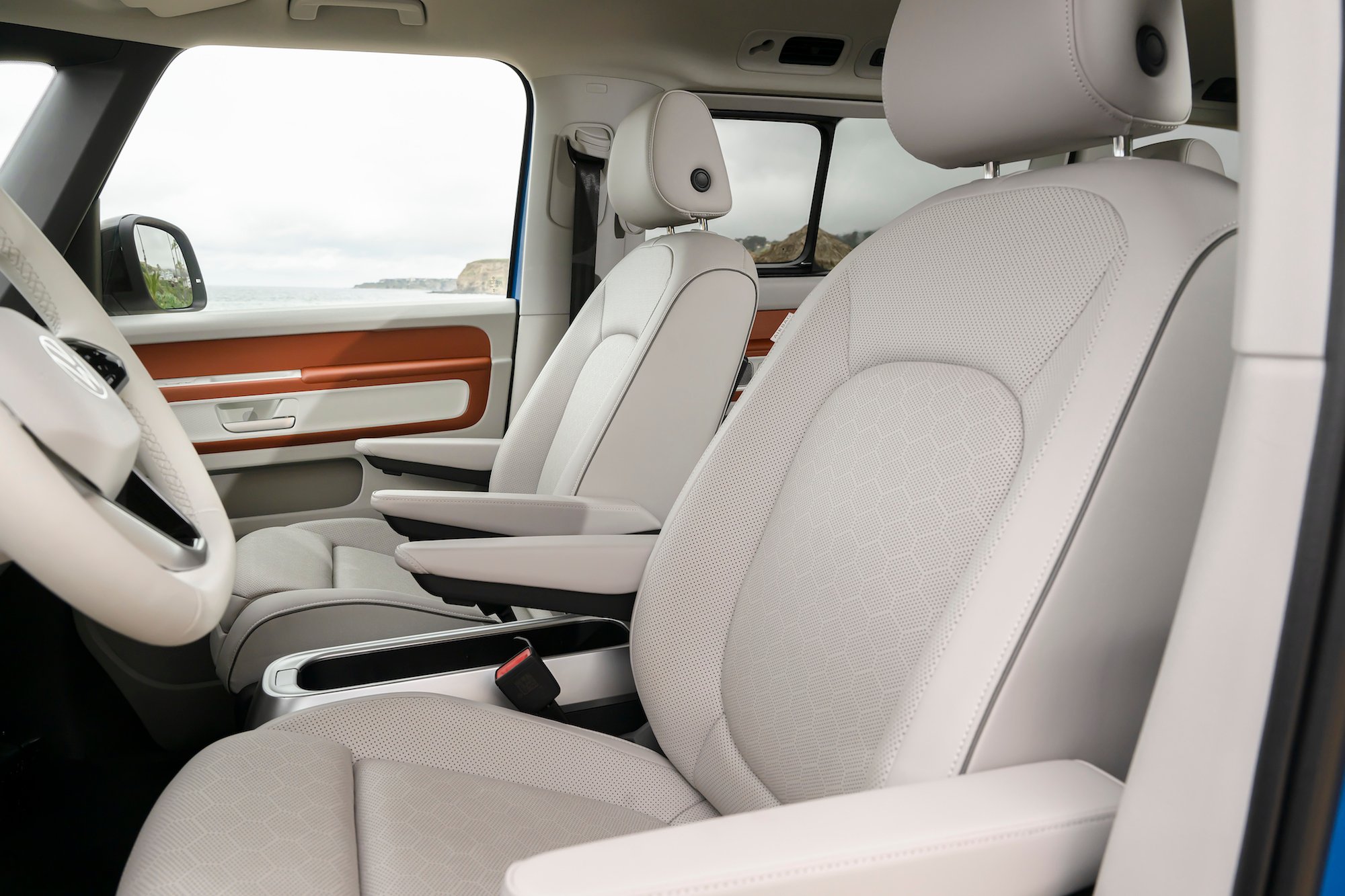 vw-id-buz-interior-1-credit-vw