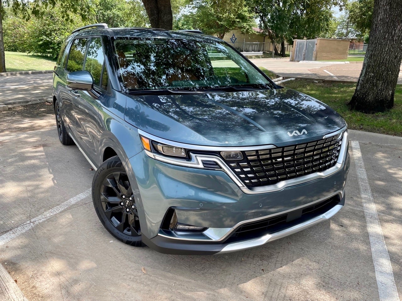 2022 Kia Carnival MPV SX Prestige Review