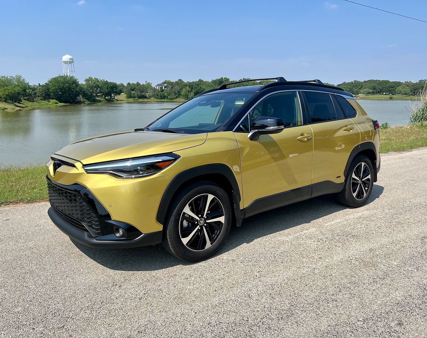 2023 Toyota Corolla Cross Hybrid Pics, Info, Specs, and Technology