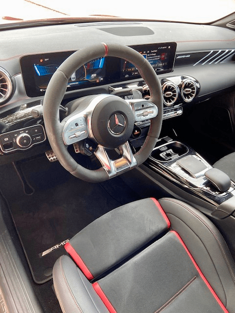 Mercedes-AMG CLA 35 Interior