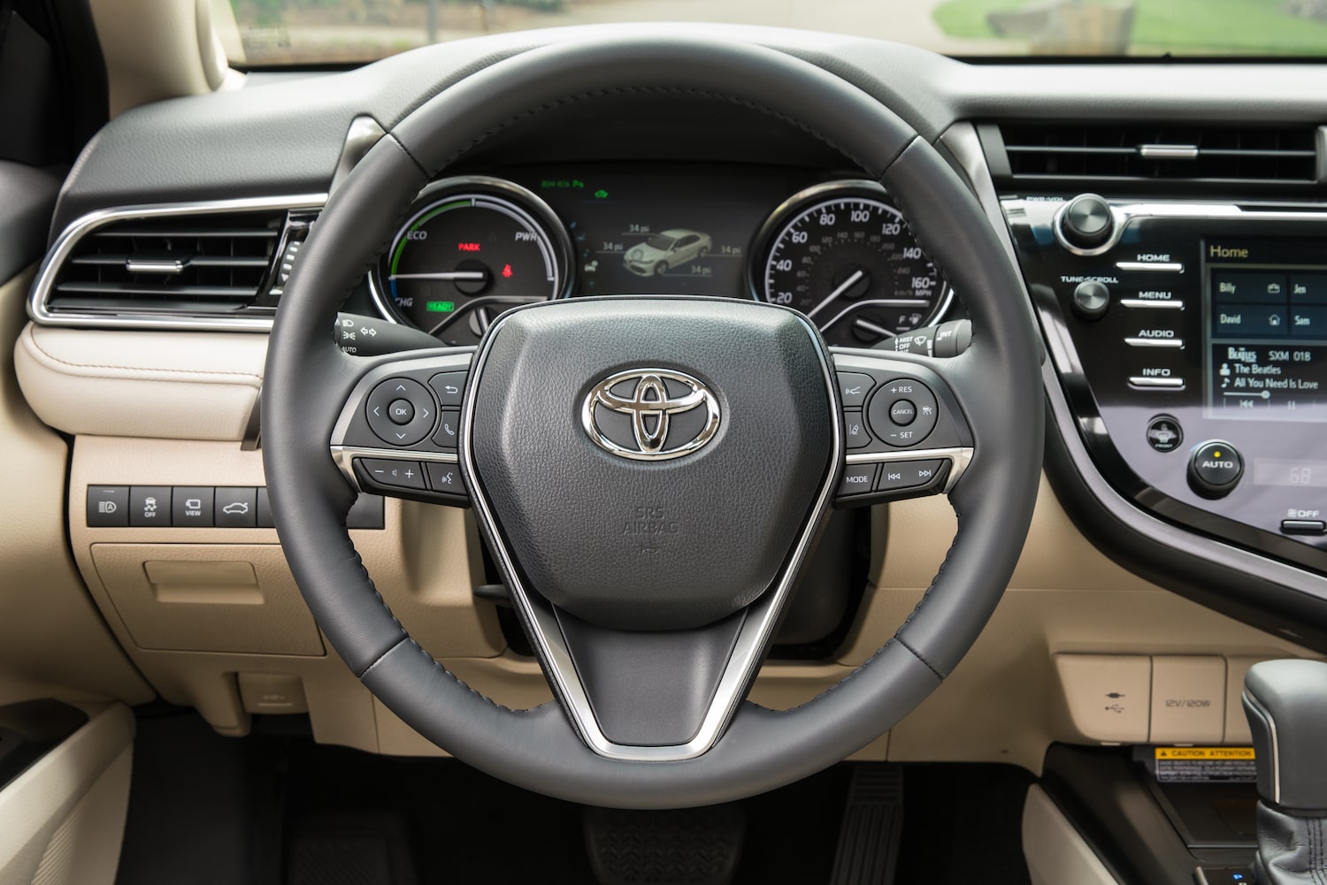 2020 Toyota Camry XLE Hybrid interior