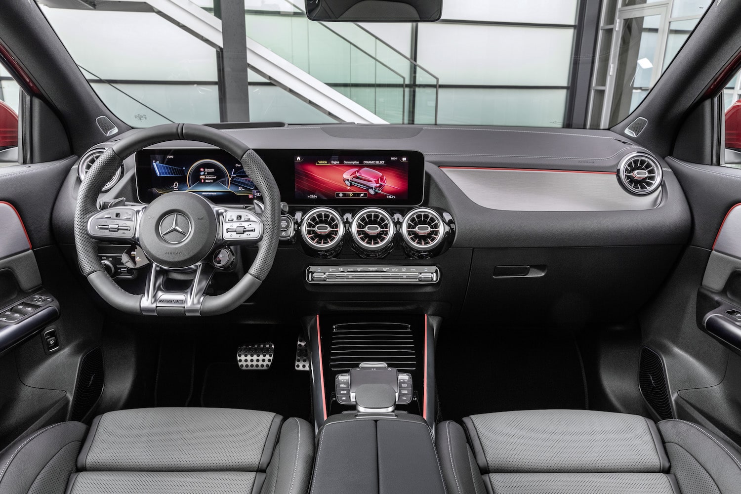 2021 Mercedes-Benz AMG GLA 35 interior