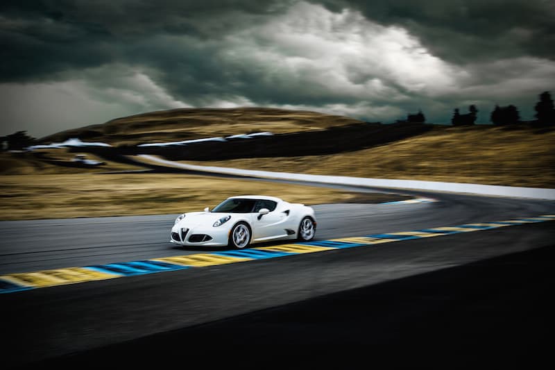 2018 Alfa Romeo 4C Test Drive and Review Photo Gallery