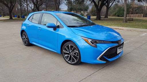 2019 Corolla Hatchback XSE Review Photo Gallery