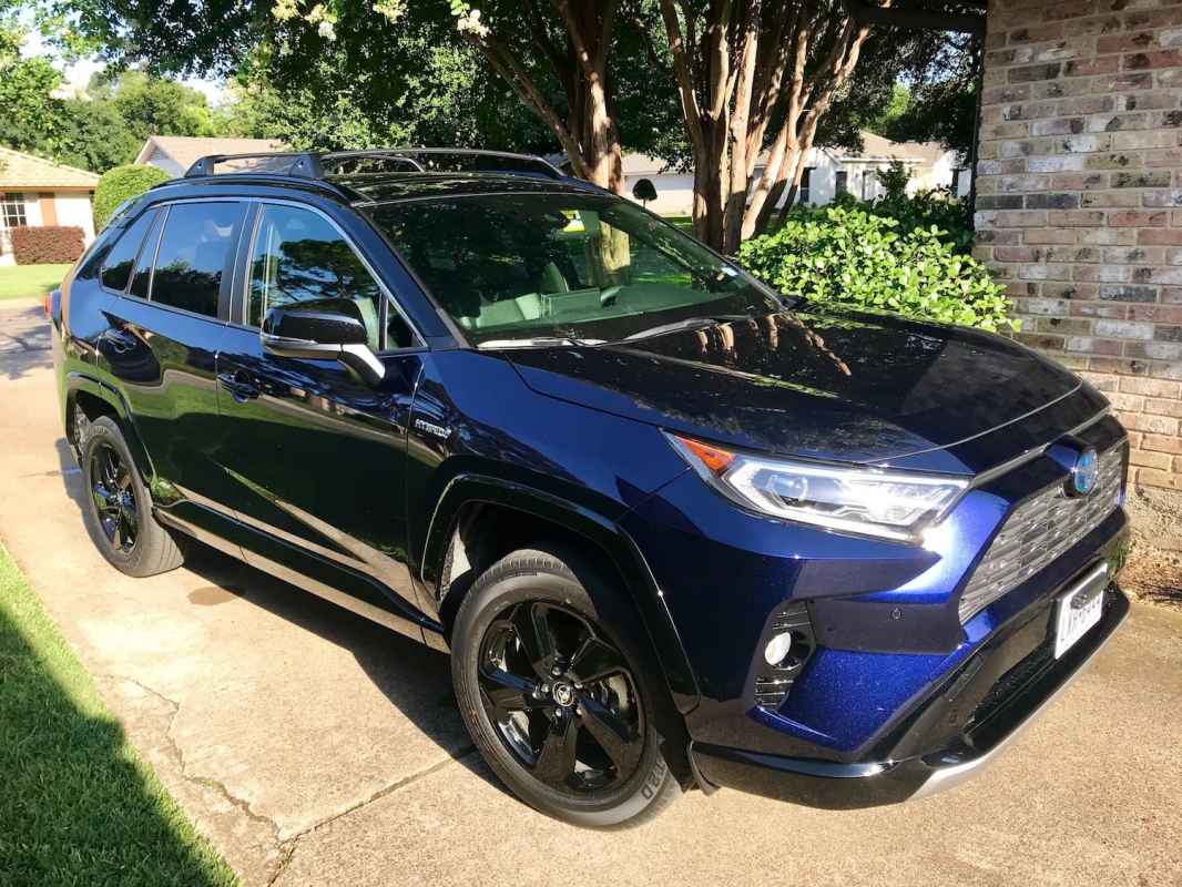 2019 Toyota RAV4 Hybrid XSE AWD Review Photo Gallery