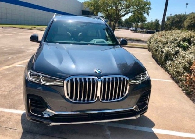 2019 BMW X7 xDrive40i Review Photo Gallery