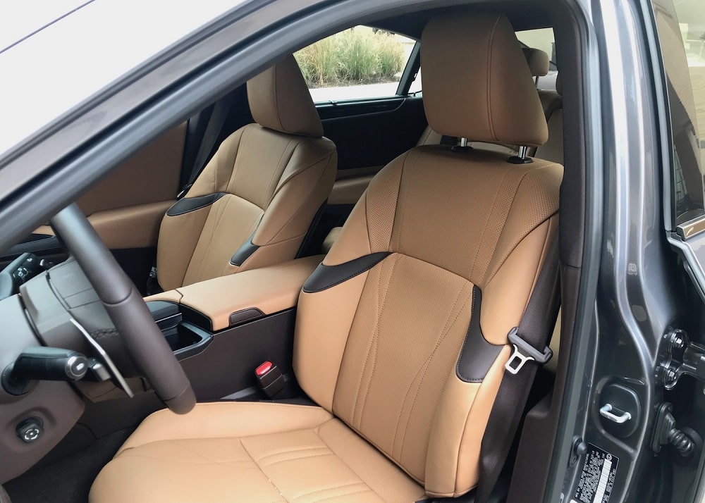 2020 Lexus ES 300h Ultra Luxury Review Photo Gallery