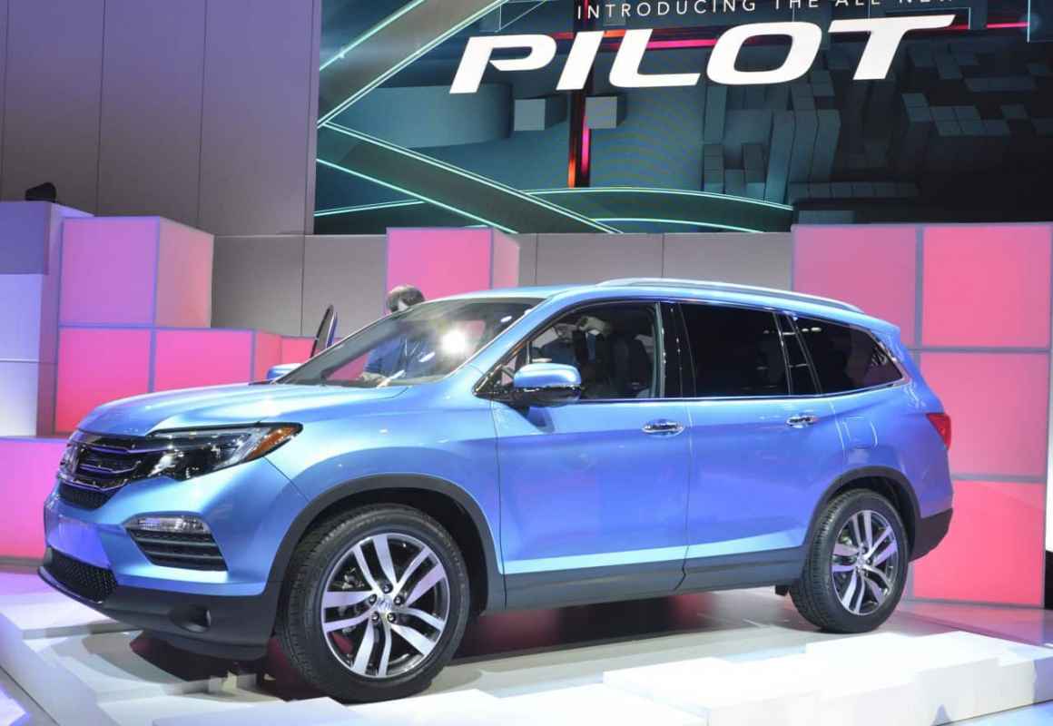 Test Drive: 2016 Honda Pilot Review Photo Gallery